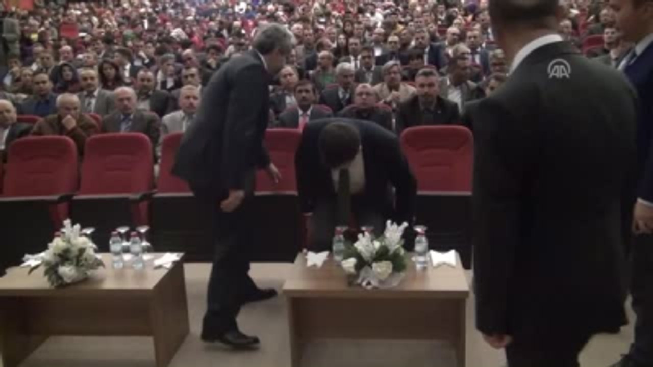Başkanlık Sistemi ve Kuvvetler Ayrılığı Sistemi Tartışmaları" Konferansı