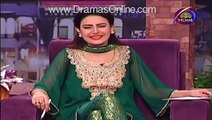 PTV Director Attaul Haq Qasmi Flirting With Reham Khan In Live Show