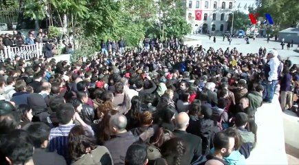 İstanbul Üniversitesi Önünde Protesto