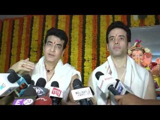 Jeetendra and Tusshar Kapoor celebrate Ganpati with a new family member