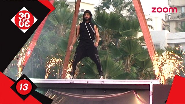 Priyanka Gives Baywatch Poster A Sexy Halloween Twist, Shahid Kapoor Talks About His Fashion Label