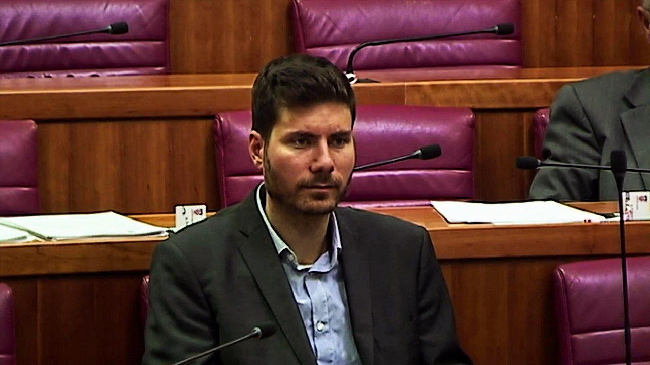 Pernar: "Bio sam dijete, vjerovao da je Ivo Sanader pozitivac."
