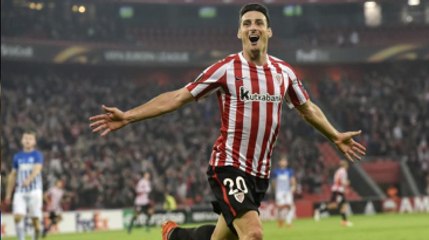 Video herunterladen: Aritz Aduriz, Avrupa Ligi'nde Bir Maçta 5 Gol Atan İlk Futbolcu Oldu