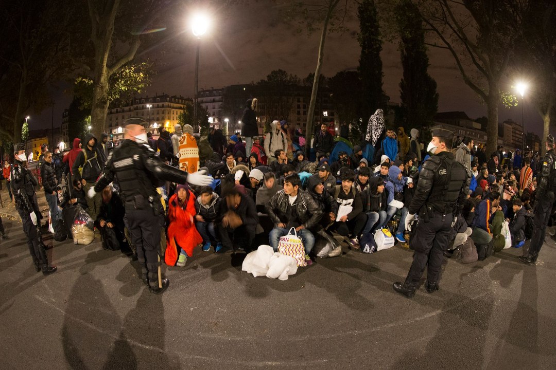 Paris: le camp de migrants de Stalingrad évacué ce matin