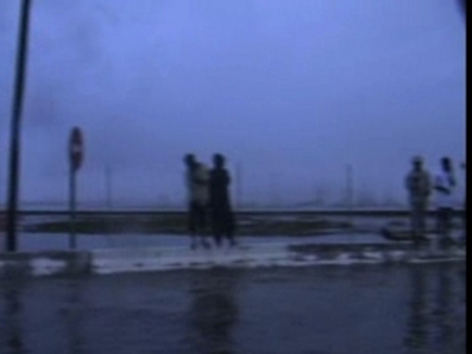 CYCLONE DEAN