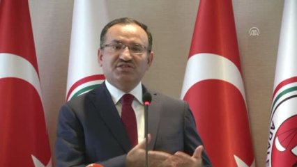 Bozdağ: "(Gözaltına Alınan Milletvekilleri) Hukukun Işlemesine Yardımcı Olmamışlardır, Hukuku...