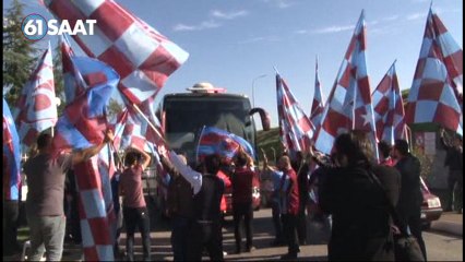 Trabzonspor Beşiktaş maçına kılıçla uğurlandı