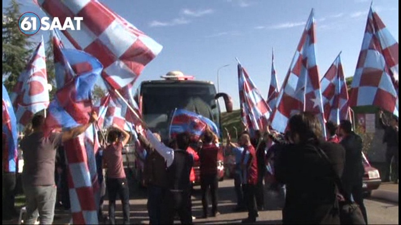 Trabzonspor Beşiktaş maçına kılıçla uğurlandı