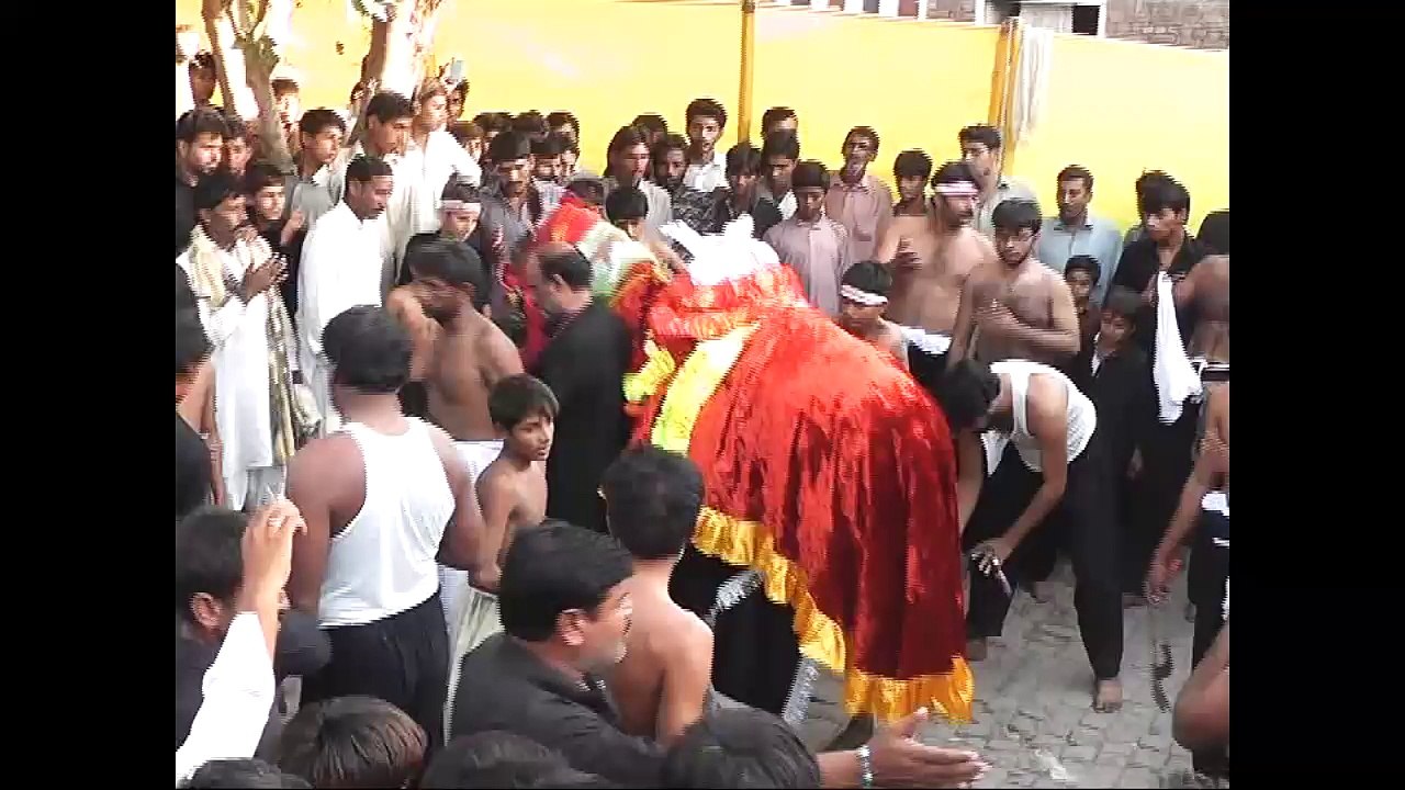 Zanjeer Zani 10th Muharam 1438 2016 Choti Behak Hafizabad