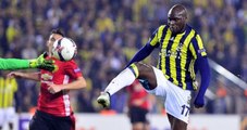 Moussa Sow ve Numan Çürüksu, UEFA'da Haftanın 11'ine Seçildi