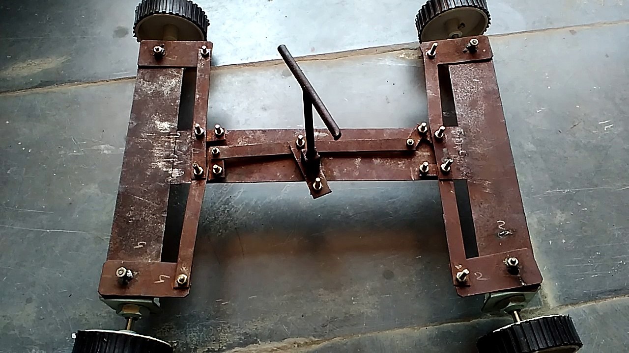 FOUR WHEEL STEERING MECHANISM-MECHANICAL PROJECTS, MINI PROJECTS 1