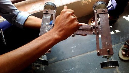 FOUR WHEEL STEERING MECHANISM-MECHANICAL PROJECTS, MINI PROJECTS