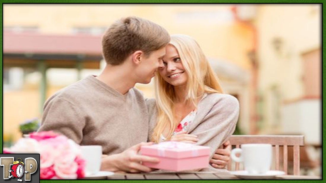 TOP 15 Best Gift Ideas For Girlfriend