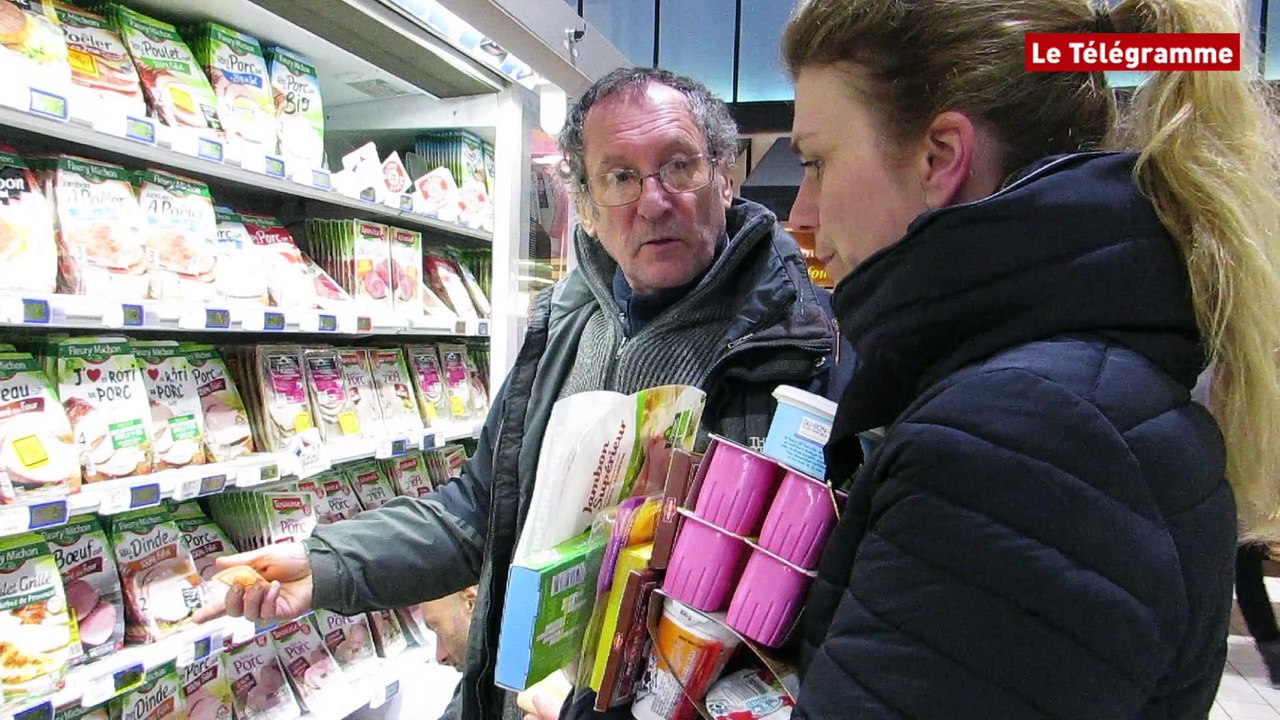 Saint-Brieuc. Les Faucheurs volontaires s'invitent dans les magasins