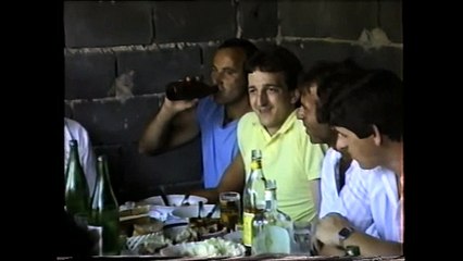 EVO IDEM SA DALEKA PUTA DVIJE JELE KAJIĆ