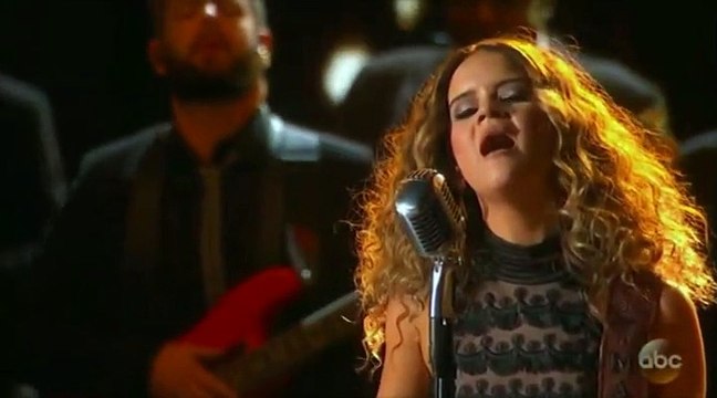 2016 CMA Awards Maren Morris
