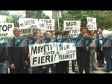 PROTESTA NGA BANORET E TRE FSHATRAVE PARA BASHKISE SE FIERIT - News, Lajme - Kanali 10