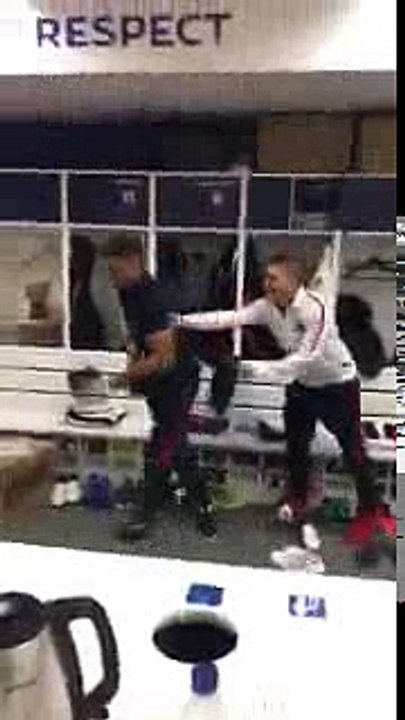 Lucas et Marquinhos tentent de faire danser Ben Arfa