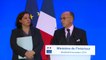 M. Bernard Cazeneuve et Mme Emmanuelle Cosse font le point suite à l'opération d'évacuation du campement à Paris