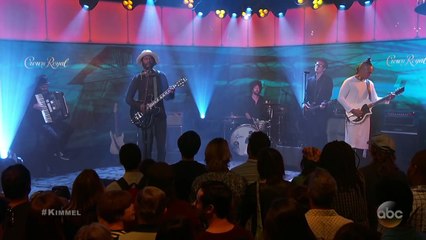 Gary Clark Jr. Performs Take Me Down