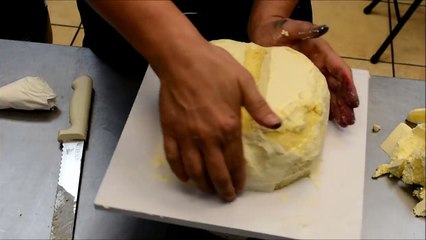 How to make a Halloween Brain Cake - Scary Cake Tutorial