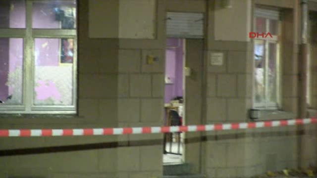 Almanya'da Bir Türk'e Ait Binaya Molotoflu Saldırı