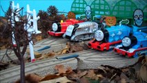 Thomas The Train Play Doh Halloween Pumpkin Ghosts Haunted Toy Story Tom Moss Prank Playdoh