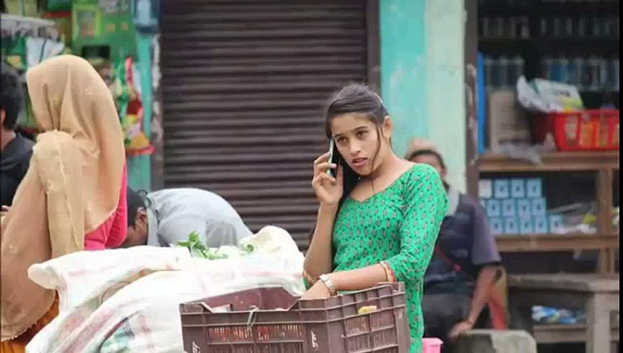 After Pakistani Chai wala now Tarkari wali Sabzi wali is going Viral