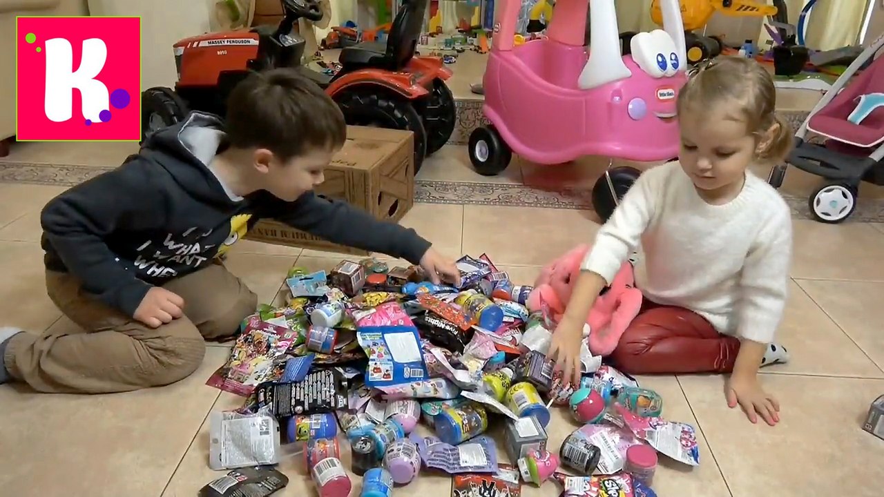 Кладовка с Новыми игрушками и нарядами у Кати и Макса