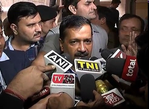 Arvind Kejriwal after meeting Victims of Azad Market Building collapse at Hindu Rao Hospital