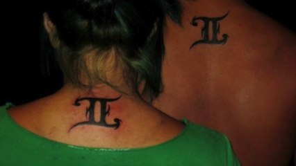 Modèles tatouage signe du gémeaux