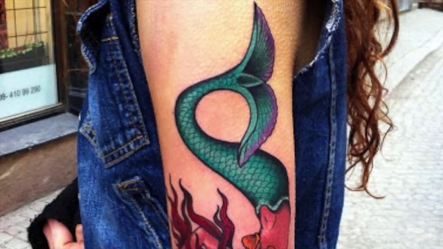 Modèles tatouage sirène