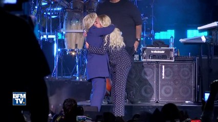 Beyoncé et Jay-Z apportent sur scène un précieux soutien à Clinton