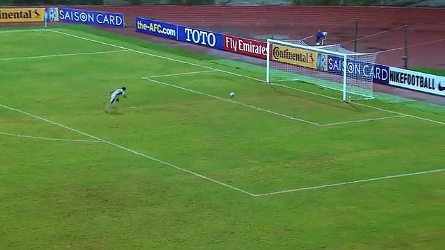 GUARDA-REDES SUSPENSO UM ANO APÓS GOLO... CARICATO