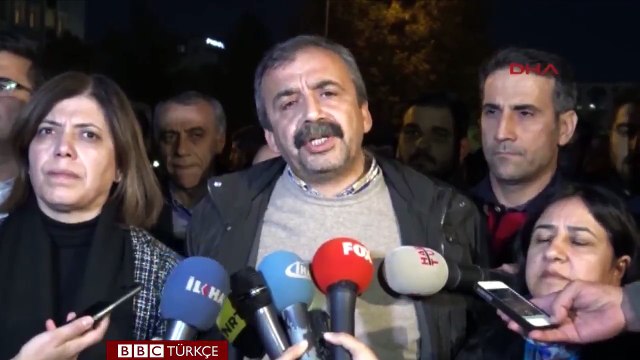 Sırrı Süreyya Önder- Biat etmeyen kim varsa demokratik siyasetten tasfiye ediliyor- 2016-11-04