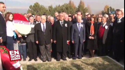 Bülent Ecevit mezarı başında anıldı