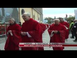 Lumnimi i 38 martireve të Kishës Katolike - News, Lajme - Vizion Plus