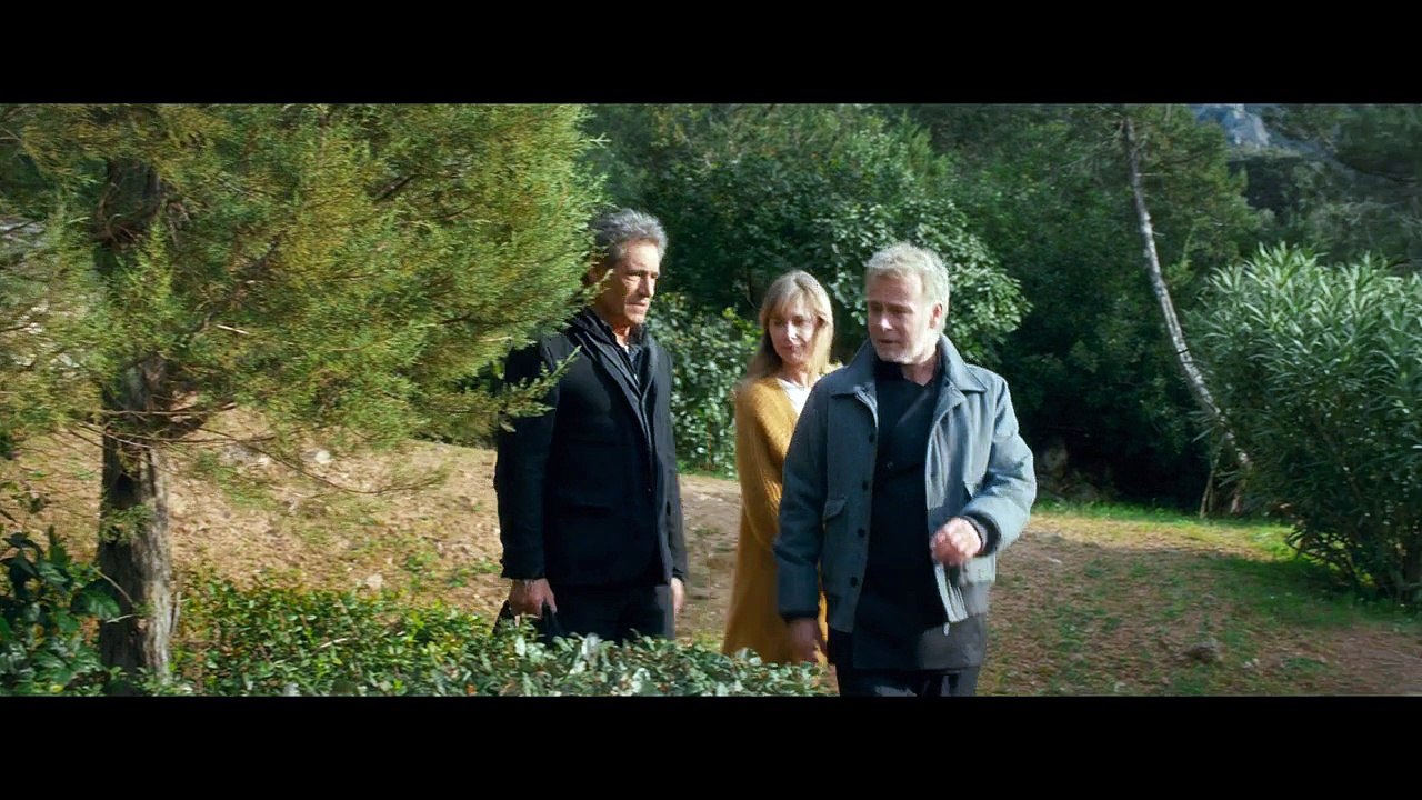 Pension complete Bande-annonce VF