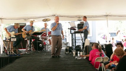 Danny McCorkle & the Katz perform 'Promised Land' Elvis Week 2014