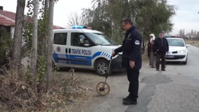 Çubuk'ta Otomobil Direğe Çarptı: 1 Ölü