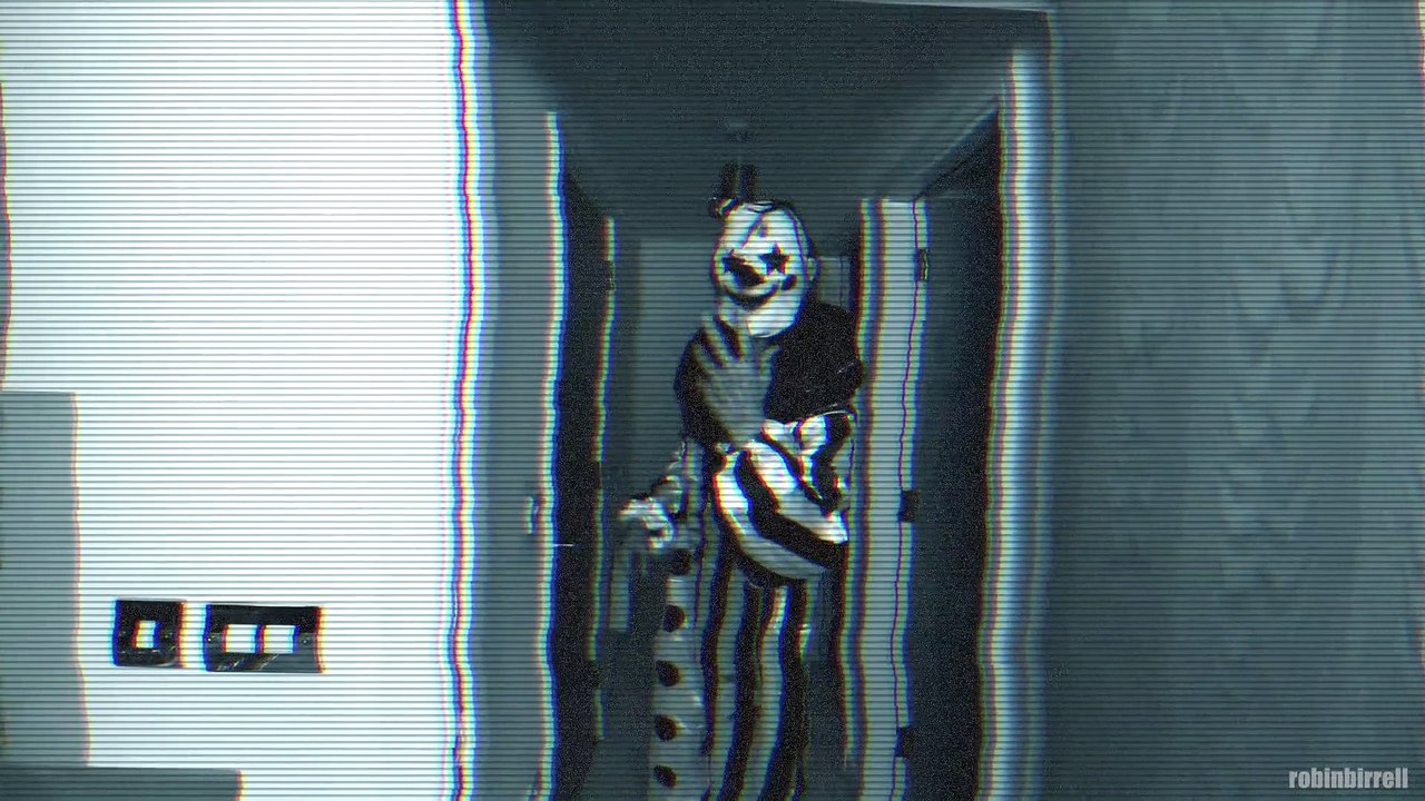 KILLER CLOWN PRANK ON GIRLFRIEND (EXTREME!!!)