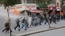 راهپیمایی در ترکیه و برخی شهرهای اروپایی در حمایت از حزب دموکراتیک خلق ها