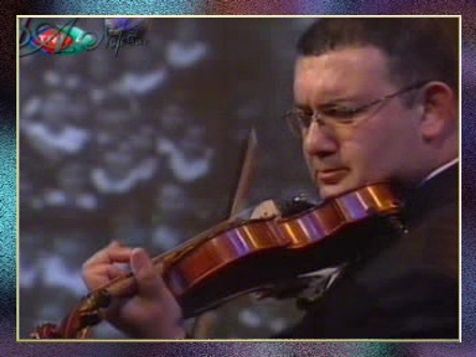 Turay DİNLEYEN (Keman) NİHÂVEND SAZ SEMÂİSİ (Beste: Reşat AYSU)