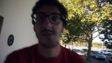 Um Vlog Assim Meio Estranho | Bruno Néca