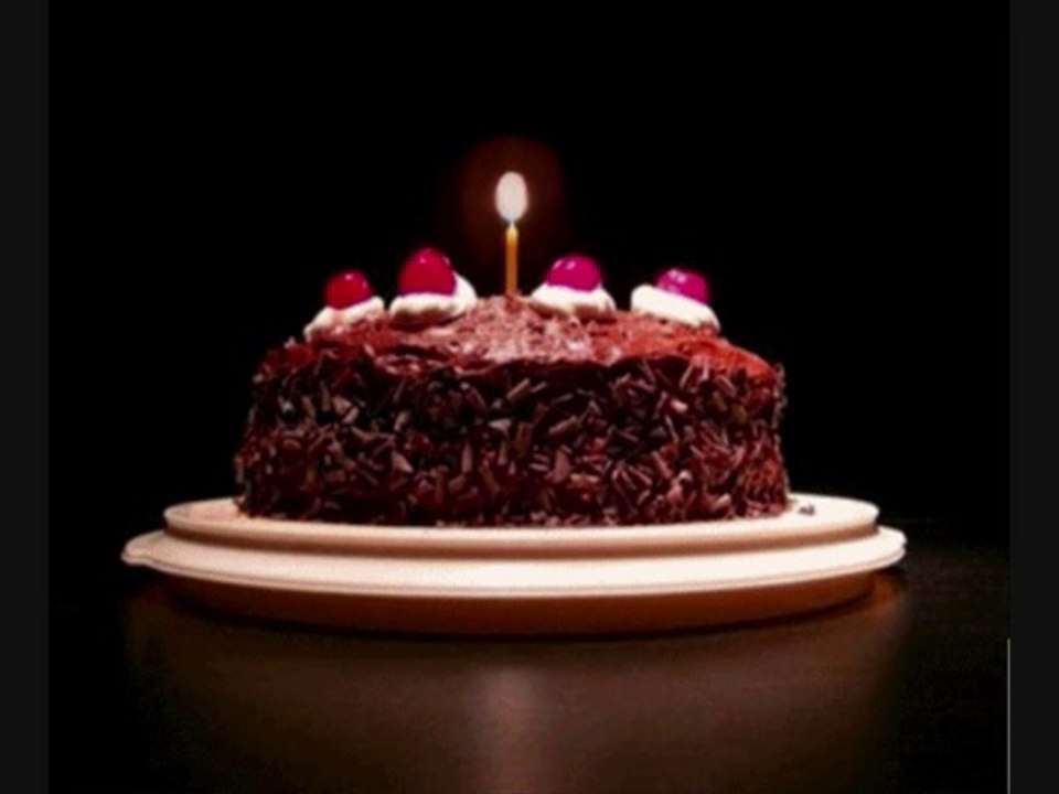 Bugun benim doğum günüm.