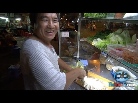 Món ăn đường phố: Bò bía tươi Ông Giáp ở khu phố Tây Đề Thám