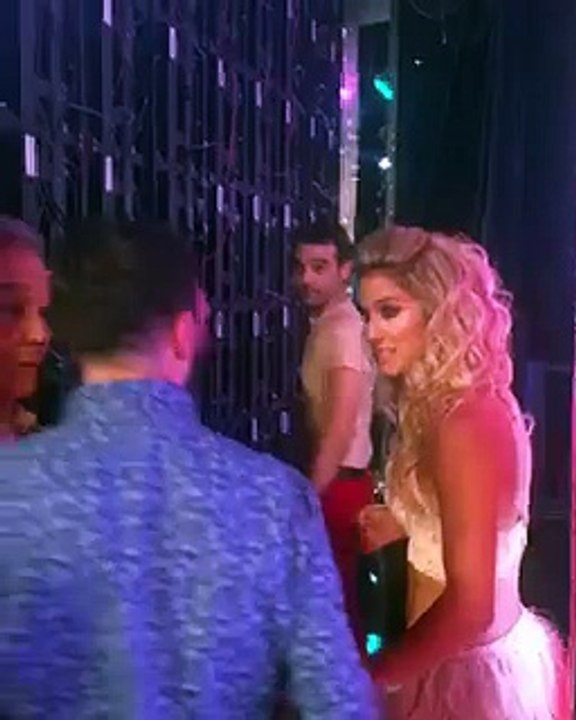 Pedro previa salida a bailar merengue