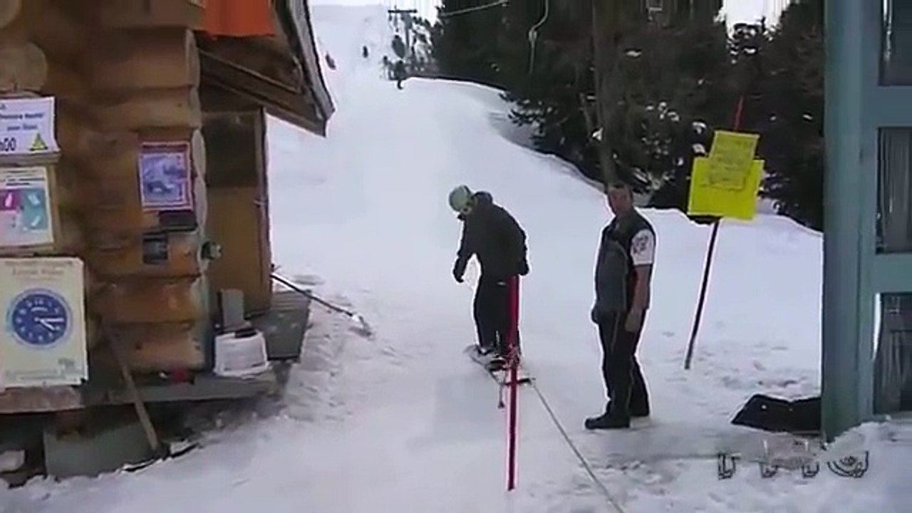 Really funny only snowboard and ski fails! Best of all!!