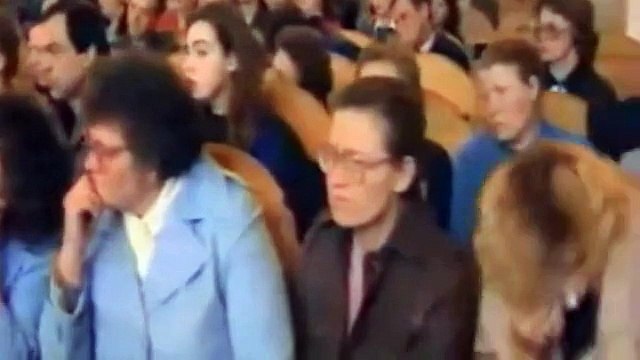 первую пизду я зарезал в 78 - ом. песня чикатилы, песня маньяка tutgodnota.com - ЮМОР, ШОК, ПОРНО, заходи!