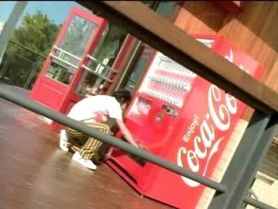CM - Coca Cola - Version 1